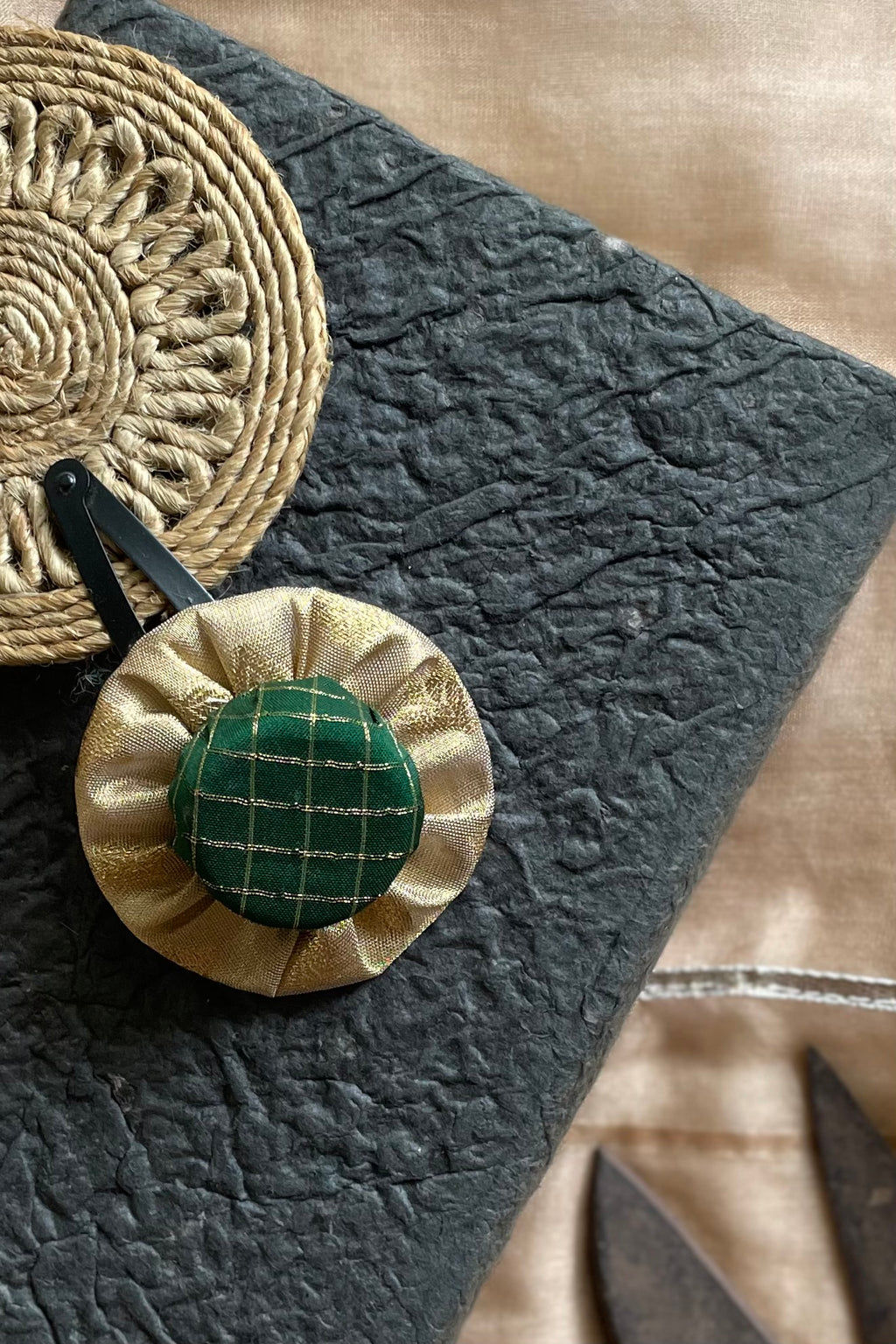 Gossipy Saturn Planetary Hair Clip